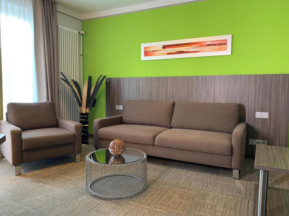 Hotel Ambiente Walldorf Walldorf  Extérieur photo