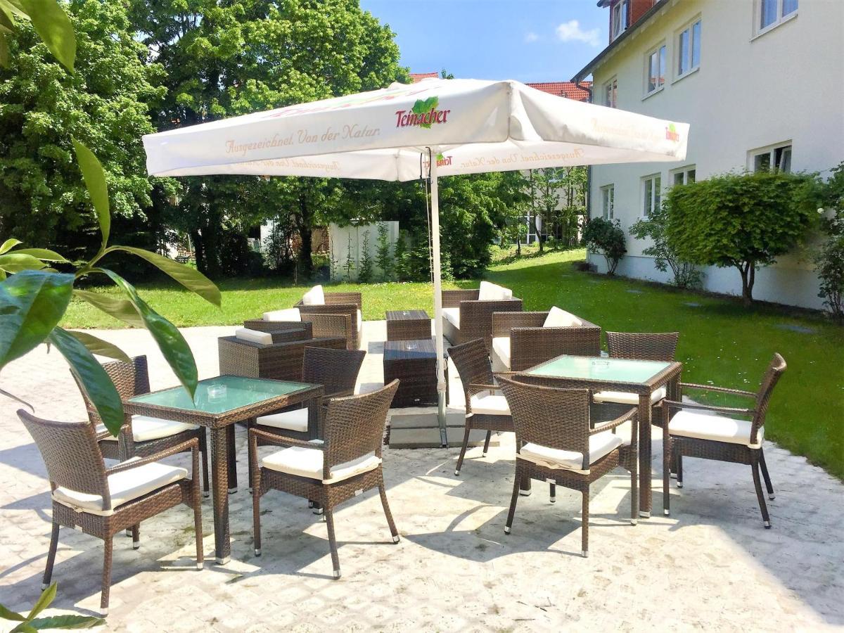 Hotel Ambiente Walldorf Walldorf  Extérieur photo